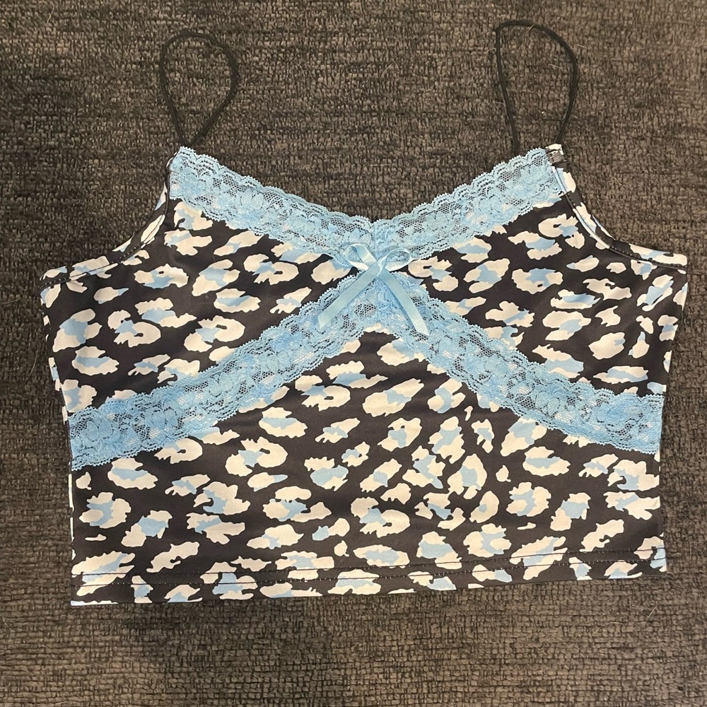 size small, SHEIN cropped tank top